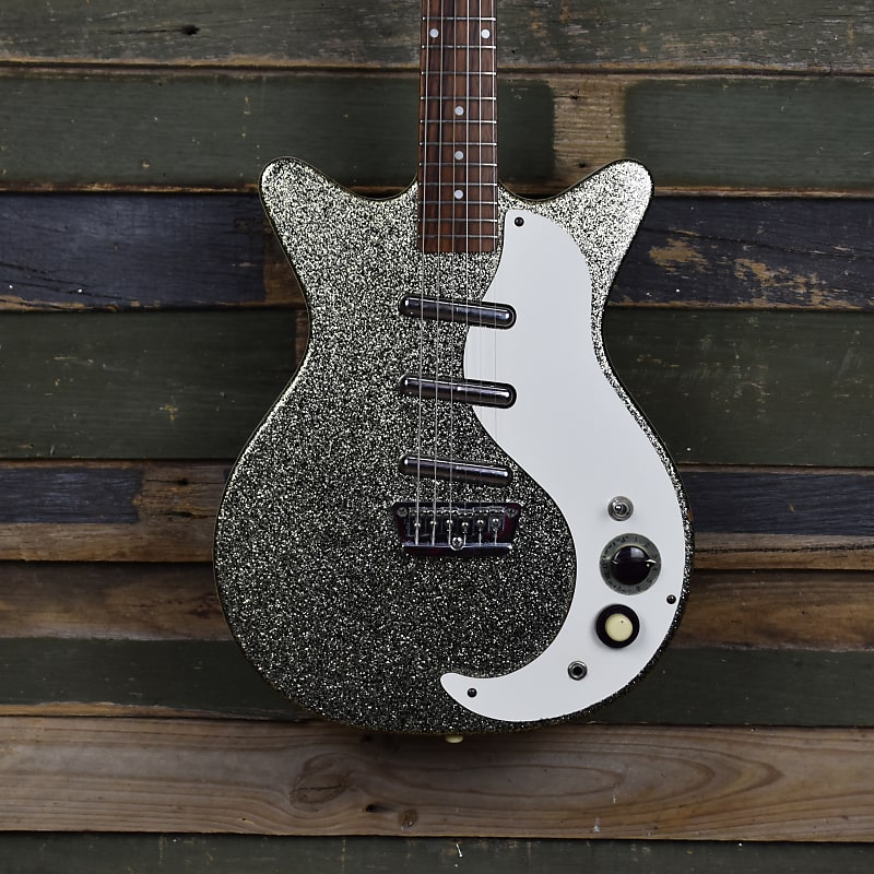 Danelectro DC 3 1998 2004 Silver Metalflake