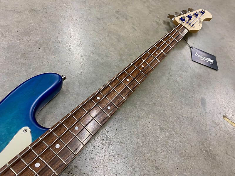 Sadowsky Vintage J4 2024 - Bora Blue Burst