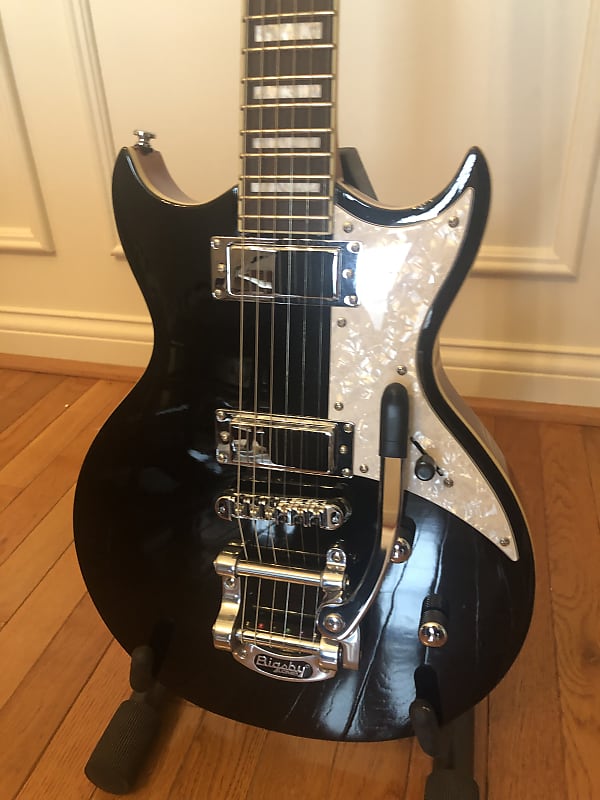 Aria 212-MK2-BK Pro II Bowery Chambered Construction