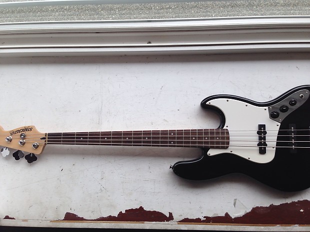 Fender starcaster jazz sale bass