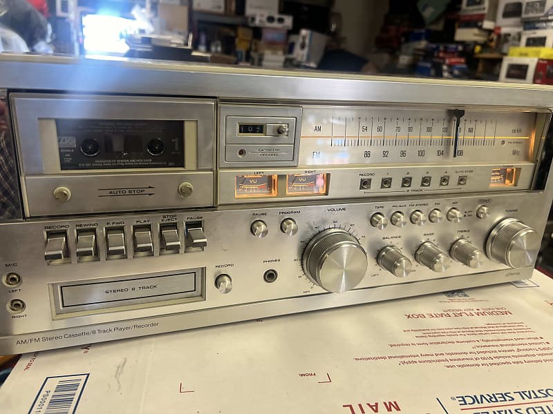 Vintage JC Penney AM/FM Stereo Receiver/8-Tk &amp; Cassette (Model 683-1773)  			