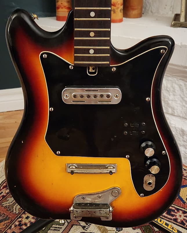 Teisco E-200 サンバースト Teisco ET-200 Sunburst | Reverb Canada