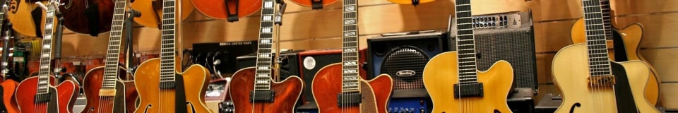 Zamar’s Guitars