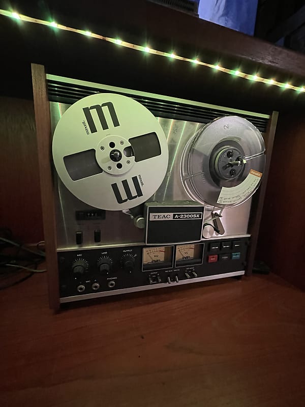 TEAC A-2300SX Silver Face vintage reel-to-reel tape recorder