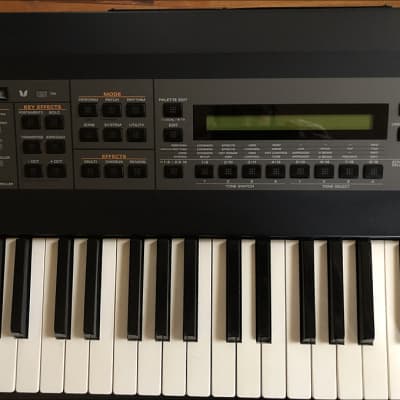 Roland XV-88 128-Voice 88-Key Expandable Digital Synthesizer image 3