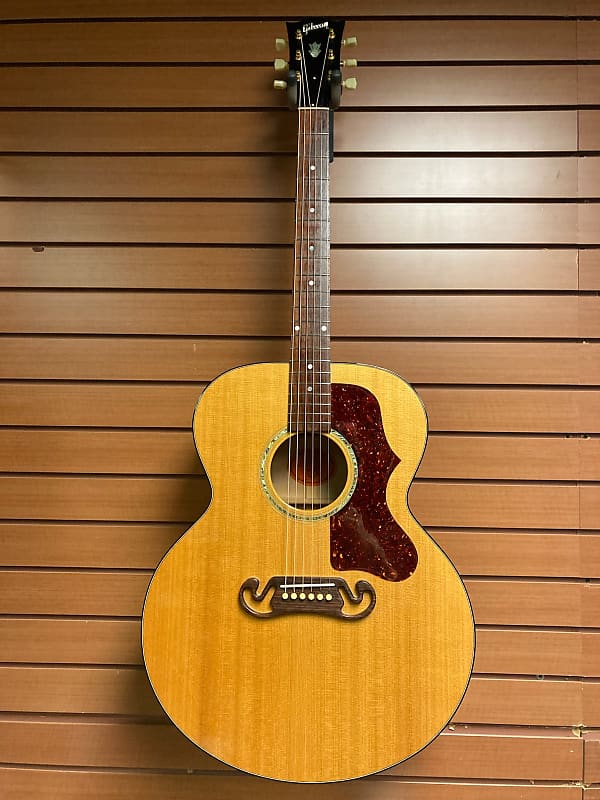 Gibson J-100XT in Natural 1999 w/OHSC