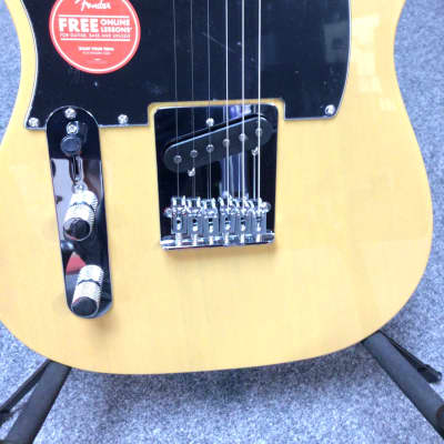 Squier Affinity Telecaster Left-Handed with String-Through Bridge Butterscotch Blonde image 4