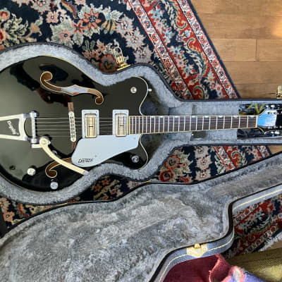 Gretsch G5422T Electromatic Hollow Body Double Cutaway with Bigsby