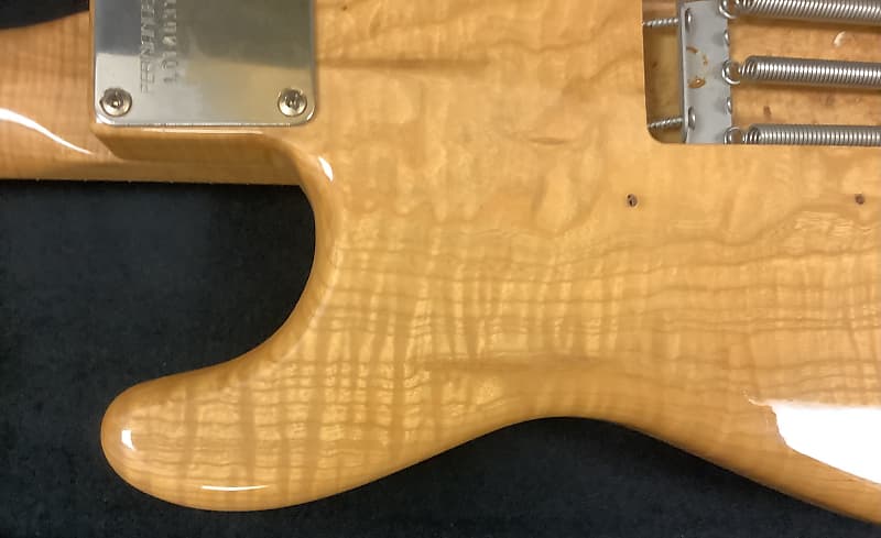 Fernandes Limited Edition Stratocaster, Quilty Flame Maple Fernandes Limited Edition Stratocaster, Quilty Flame Maple
