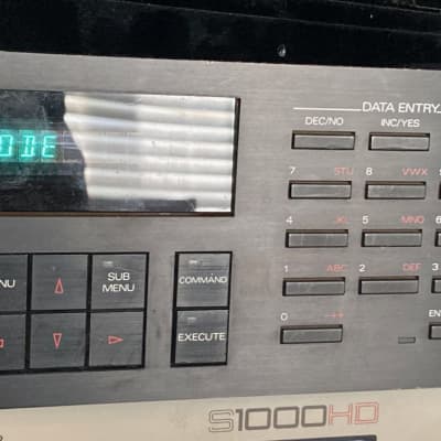 Roland S550 with SCSI