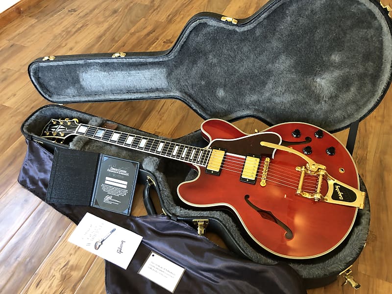Gibson CustomShop ES-355 Bigsby ハードケース付き Gibson ES-355 w Bigsby COA and Original Hard Case 355 ES
