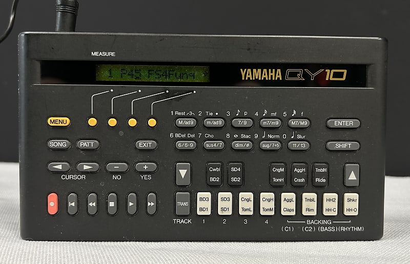 Yamaha QY10 Sequencer | Reverb Canada