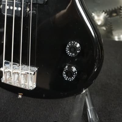 Ibanez Gio Soundgear Bass Guitar - Black image 8
