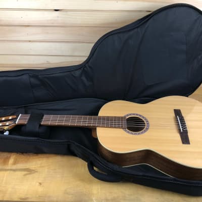 Godin Concert Nylon-String Guitar with Bag - Mahogany/Cedar image 11