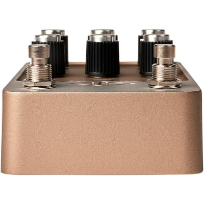 Universal Audio Golden Reverberator Effects Pedal Gold image 5
