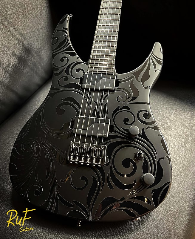 RUF Guitars Professor Schrödinger 6 Mom's Wallpaper | Reverb