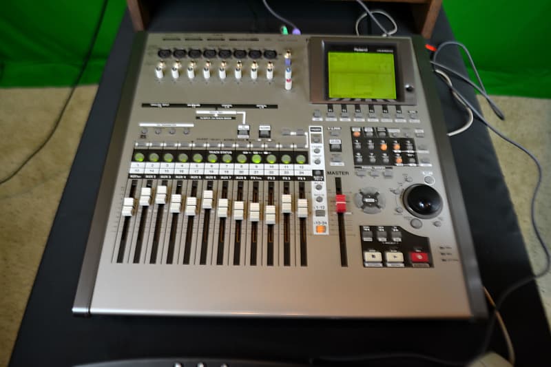 Roland VS-2400CD 24 Track Digital Recording Studio Package, Including  Monitor, Mouse and More