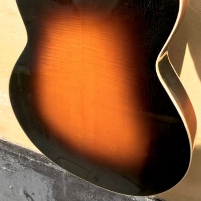 Levin 325 1958 Sunburst | Reverb