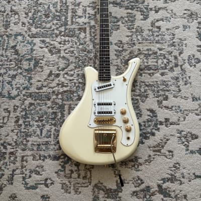 Yamaha SG | SG1820 - Vintage White | Reverb