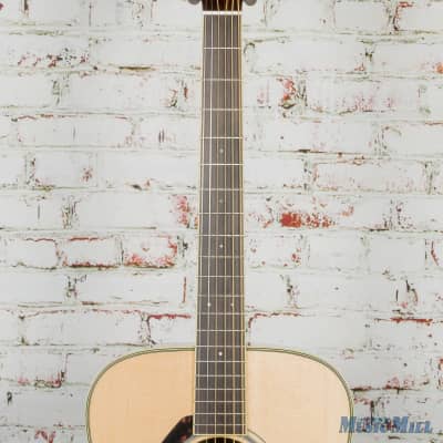 Yamaha FG820L Left-Handed Folk Acoustic Guitar Natural image 3