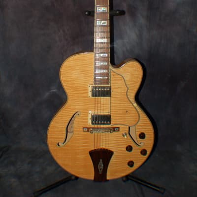 Immagine 2005 Ibanez Artcore Custom AF-105-NT-12-01 Jazz Archtop Flamey Maple Hard Shell Case - 1