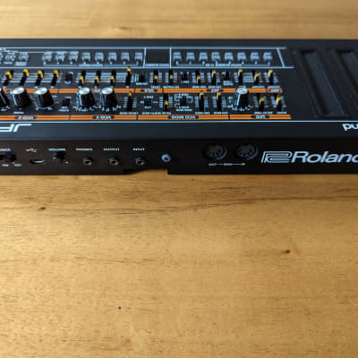Roland JP-08 Boutique Series Synthesizer Module with K-25m Keyboard 2015 - Present - Black image 12