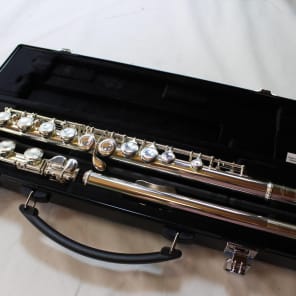 Yamaha YFL-321 Intermediate Flute