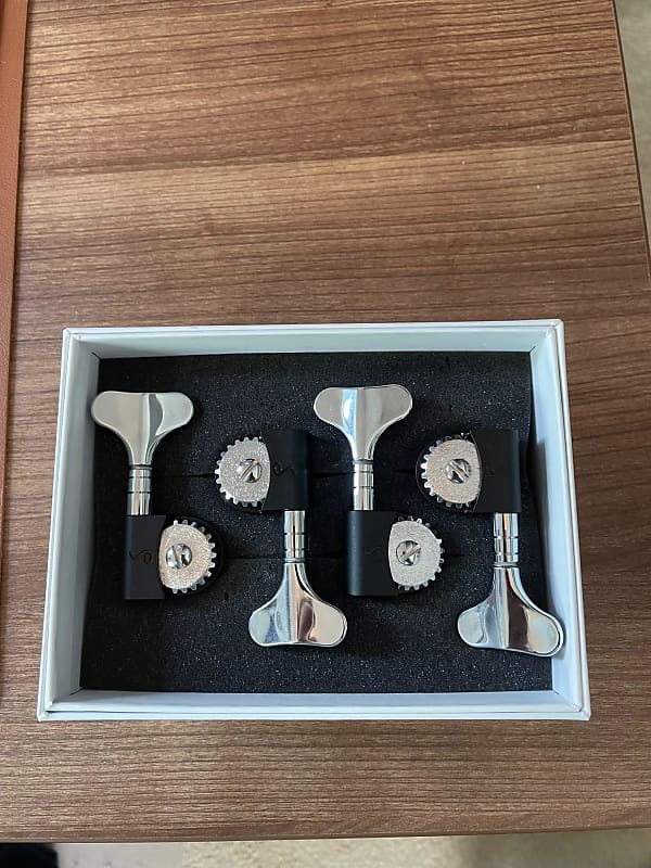 Schaller BMLIGHT4LC Bass Tuning Machines Chrome Reverb