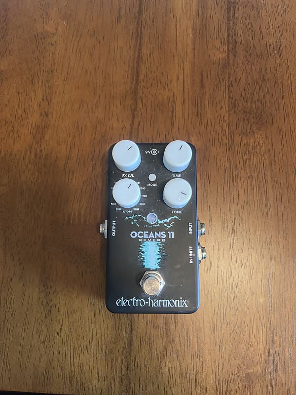 Electro-Harmonix Oceans 11 Reverb 2018 - Present - Black | Reverb