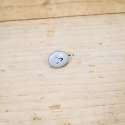 E-mu Gray Button Selector Cap/Cover with Arrow for Proteus 1000/2000 U237396
