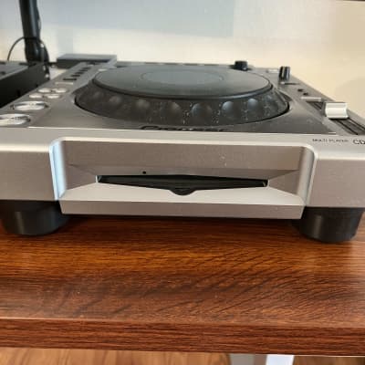 2x Pioneer CDJ-850 DJ Digital Media Player - Silver, Pair image 10