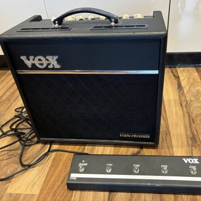 Vox Valvetronix VT40+ 40-Watt 1x10 Modeling Guitar Combo Amp 