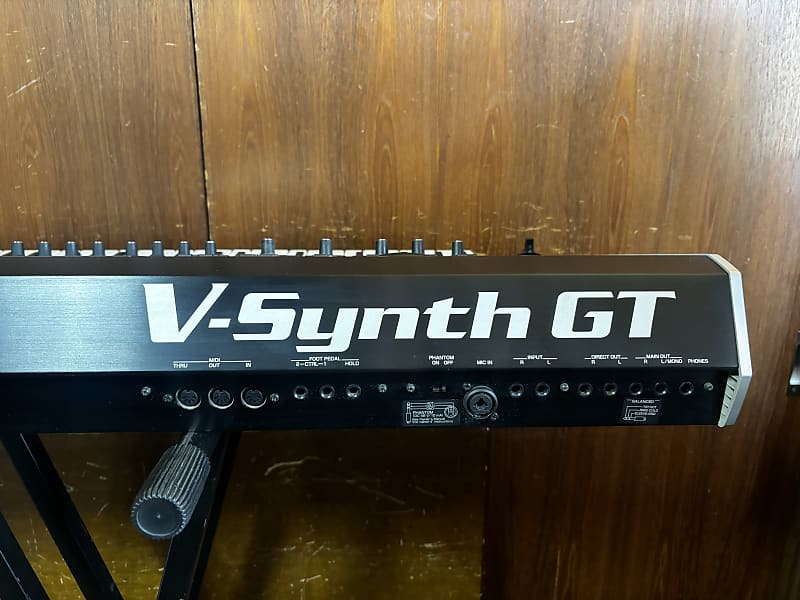 Roland V-Synth GT 61-Key Elastic Audio Synthesizer