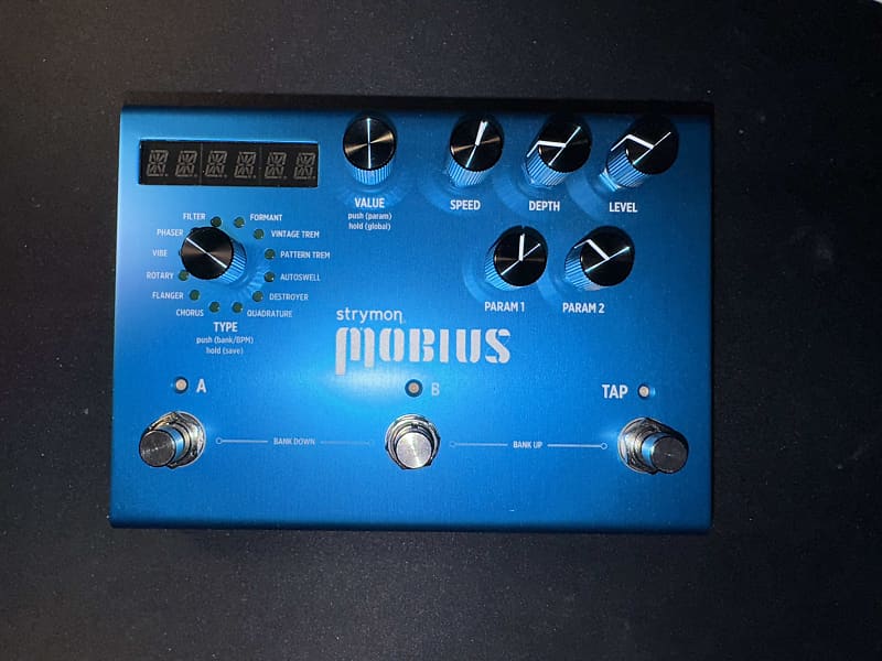 Strymon Mobius