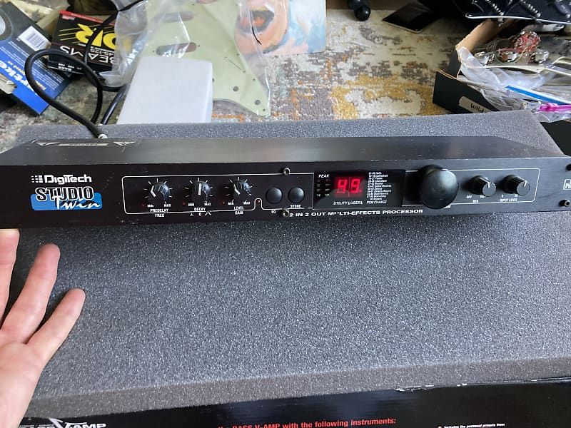 DigiTech Studio Twin Multi Effects Rack Unit Nice Shape Ship Reverb