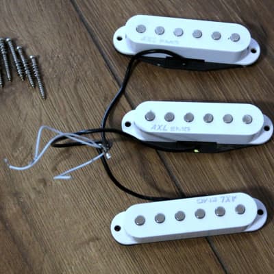 Alexander Pribora 3 single coil pickups set for Strat Voodoo model