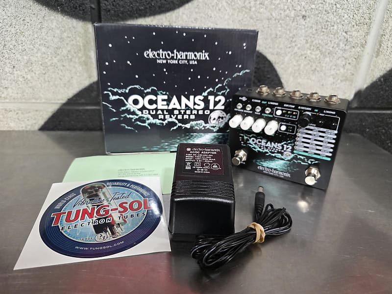 Electro-Harmonix Oceans 12