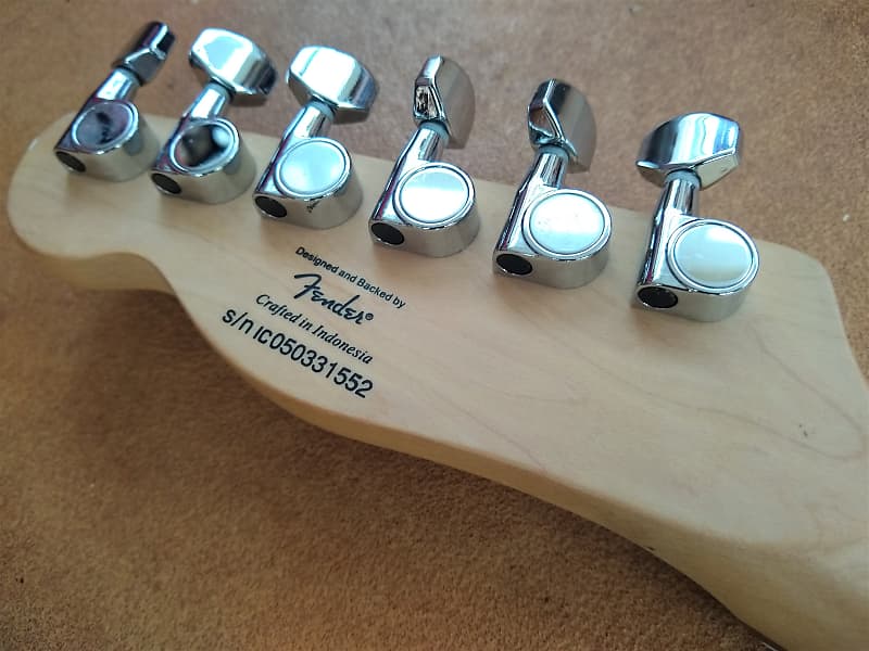 Squier Telecaster Standard . Vintage blonde c2005 Indonesia. Super