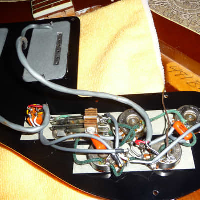 Vintage 1974 Rickenbacker 481 Guitar, Heavy Birdseye Maple, Beautiful RARE Walnut Brown Gloss Finish image 8