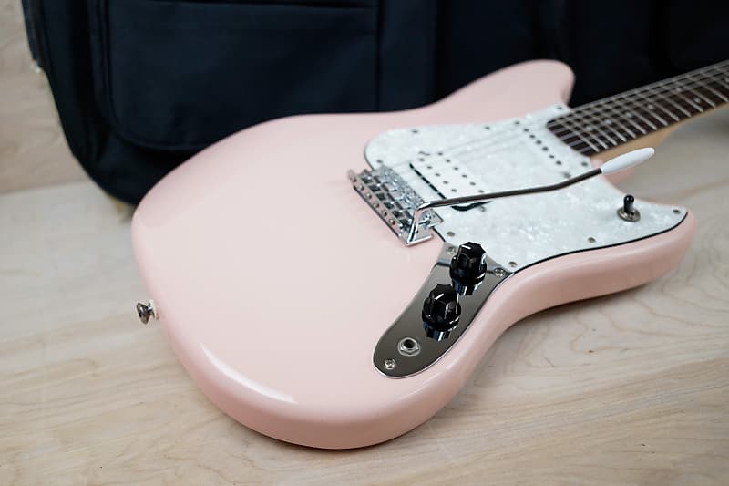 Squier FSR Vintage Modified Cyclone 2010 Shell Pink Rare w/ Bag