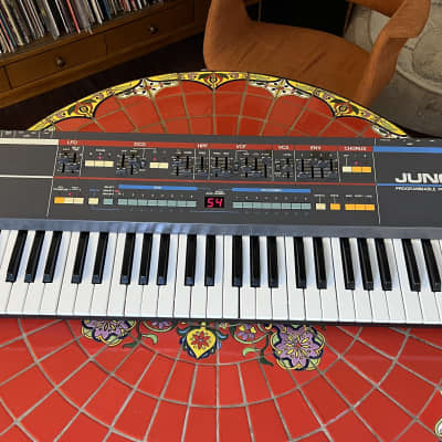 Roland Juno-106 Classic Analog Synth - MAJOR UPGRADES installed!