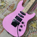 Fender Limited Edition HM Strat Reissue in Flash Pink