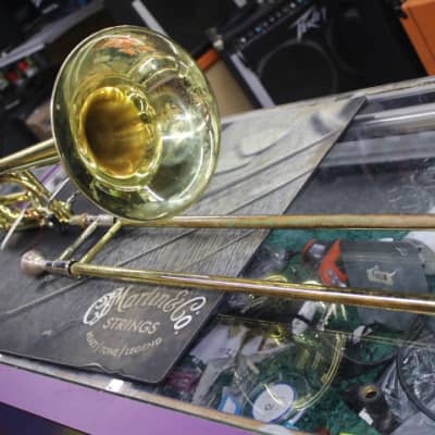 Getzen Eterna II 747 brass tenor trombone image 1