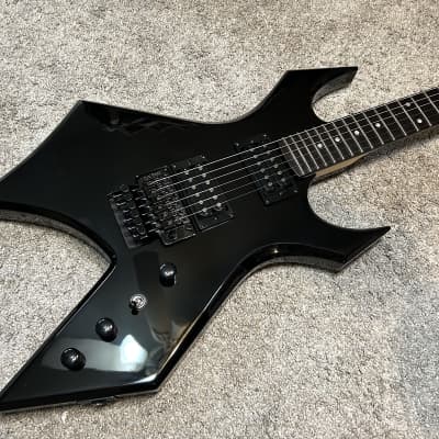 STRANGER THINGS EDDIE'S GUITAR - MINI B.C. RICH GUITAR