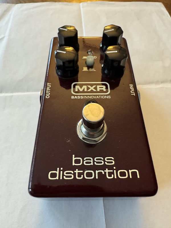 MXR M85 Bass Distortion