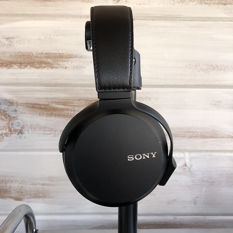 Sony MDR-Z7M2 | Reverb