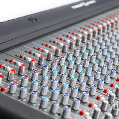 Crest Audio X-4 24+4 St /4/2 Analog Mixing Console image 12