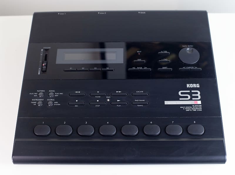 Korg S3 Vintage 90 s Drum Machine