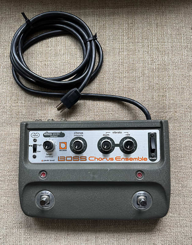 ギター ROLAND BOSS CE-1 BOSS CE-1 Chorus Ensemble 1980 Vintage Guitar Effects Pedal
