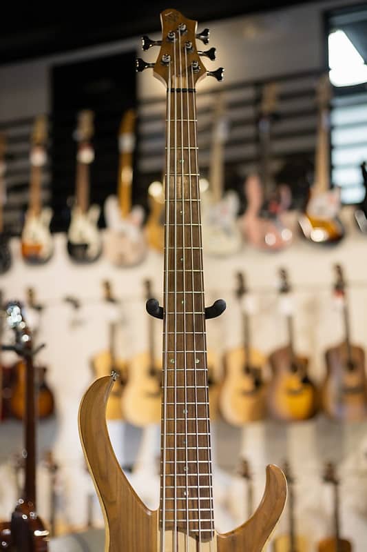 Ibanez BTB675 5-String Bass Guitar, Natural Flat w